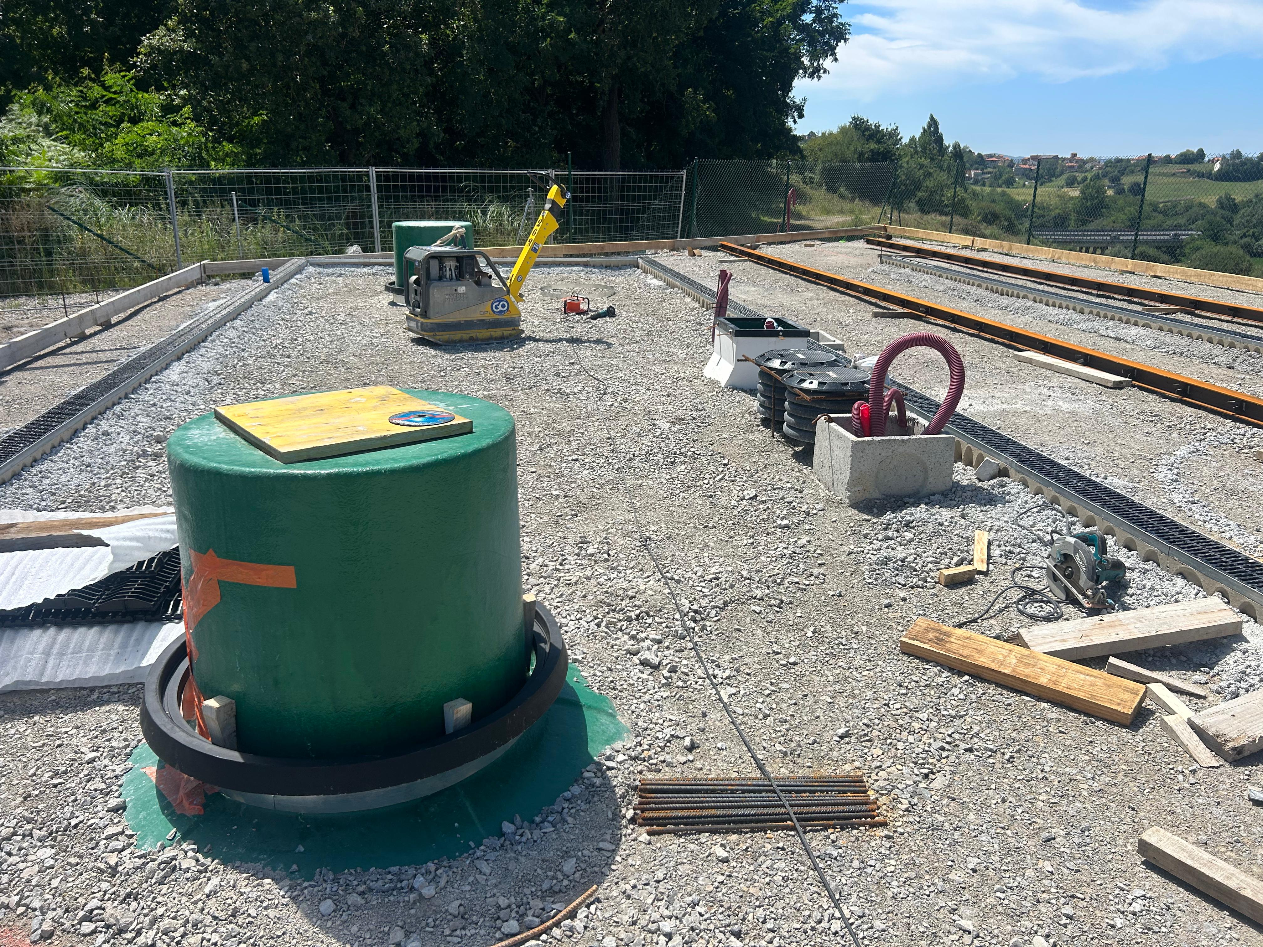 Vista adicional del puente de lavado para camiones