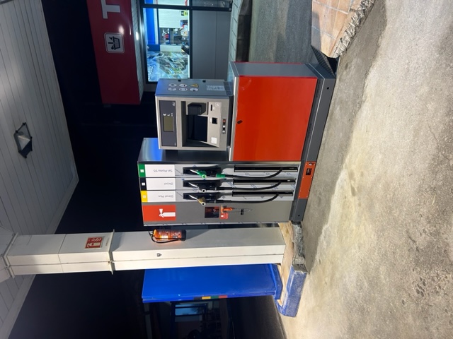 Surtidor desatendido instalado en Llanes